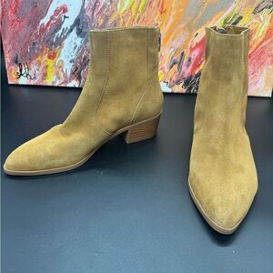 Suede Dolce Vita Avela Booties Camel SZ7 NWOB